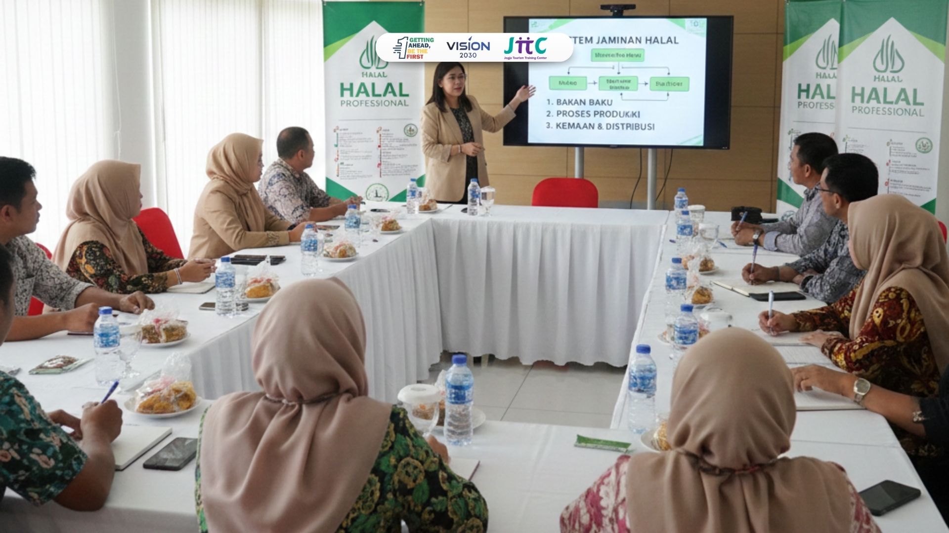 Pelatihan Halal sebagai Fondasi Kompetensi Profesional dan Daya Saing Bisnis Modern